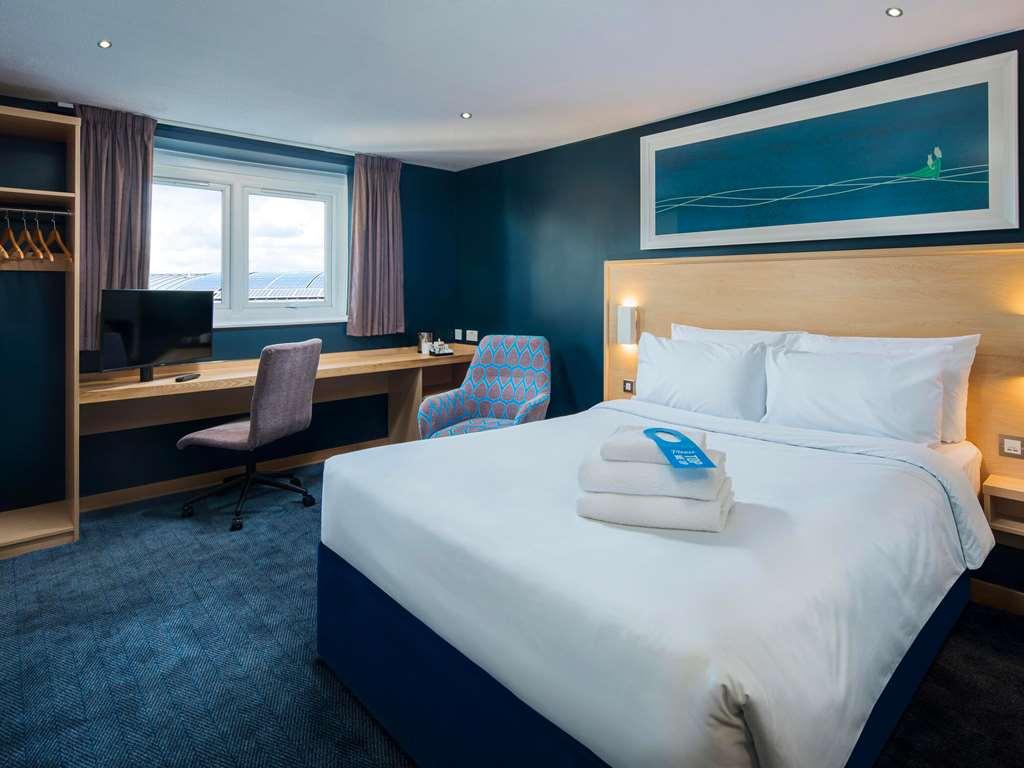 Travelodge Bath Central Kamer foto